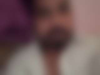 Show in cam erotica live di Aryan912