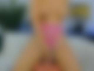 Danielaaida's Live Sex Cam Show