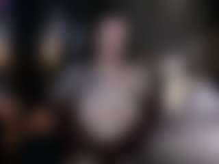 LisaSin's Live Sex Cam Show