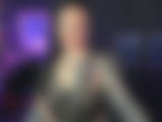 LisaSin's Live Sex Cam Show