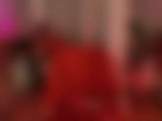 Live cam show with LisaSin - Teasing on Camsoda Late Night