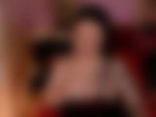 Live cam show with LisaSin - Middle Aged on Camsoda
