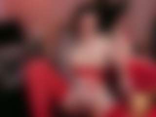 Live cam show with LisaSin - Normal on xDating