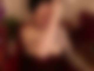 Live cam show with LisaSin - Raven Hair on Soda Cam