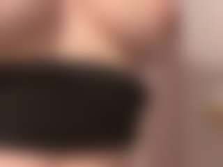 Live cam show with macifantasy - Middle Aged on StripNow