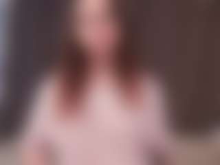 Live cam show with MadelineBerkhalter - Upskirt on Latina Girls
