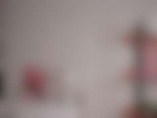 Live cam show with MadelineBerkhalter - Moaning on Camsoda