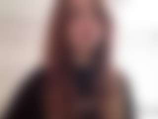 Live cam show with MaxineBrondyke - Teasing on Gym Cam Girls