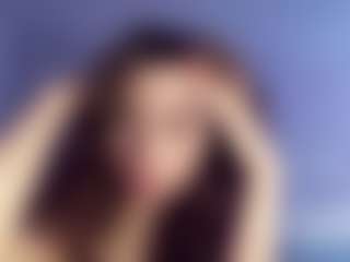 Live cam show with MaxineBrondyke - Doggy on Camsoda