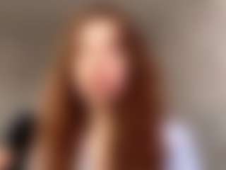 Live cam show with MaxineBrondyke - Girlnextdoor on Camsoda