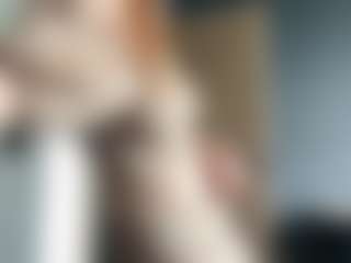 Live cam show with MaxineBrondyke - Sex on Fling VIP Chat