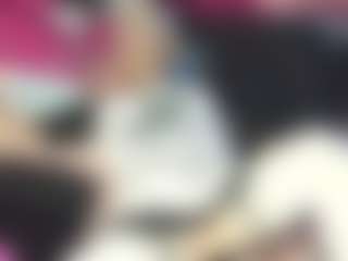 Live cam show with noeldelphine - Brown Eyes on Camming Site