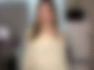 Live cam show with MyTrombetta - Sexy on Uber Horny