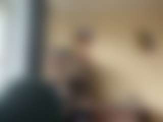 Live cam show with RoxyFragmin - Middle Aged on Camsoda