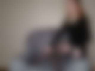 RoxyFragmin's Live Sex Cam Show