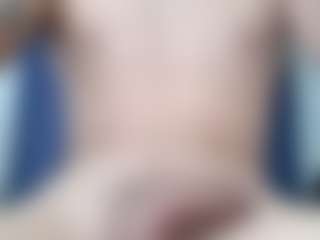 Yanwoods420s Live-Sex-Cam-Show