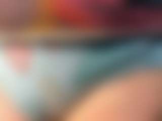 Live cam show with Big_boobs_lau - Ass Clapping on ObeyMaria