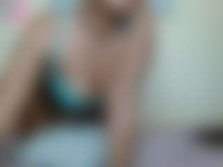 AlanaBest79's Live Sex Cam Show