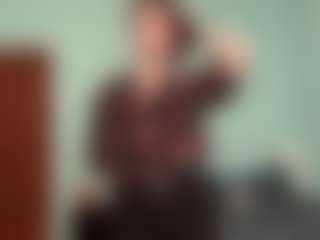 Live cam show with Eliska - Ass Bouncing on Gym Cam Girls