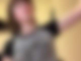 Live cam show with Eliska - Butt Plug on TeamSkeetLive