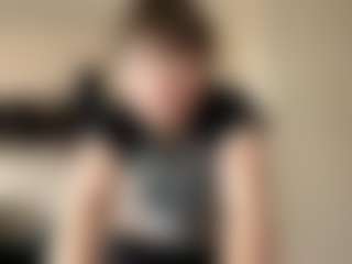 Live cam show with Eliska - HD Teen (18+) on Mixed Magazine Live