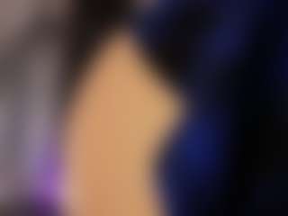 Live cam show with Christynne - Flashing on CamClone