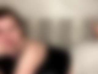 JanieDenno's Live Sex Cam Show