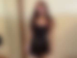 Live cam show with Thea - Green Eyes on Milfs Live