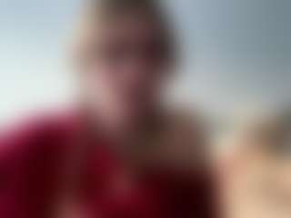 Live cam show with NarcisaGiddins - Red Hair on Soda Cam