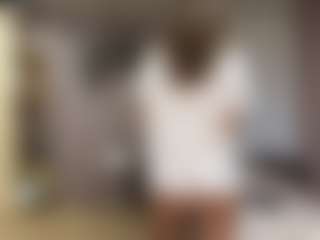 Live cam show with PennyMistrot - Bra on Camsoda