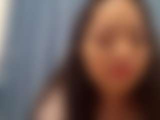 Live cam show with ReenaMarguez - New Blowjob on CamClone