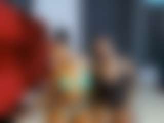 Live cam show with Squirterlov - Fingering on TeamSkeetLive
