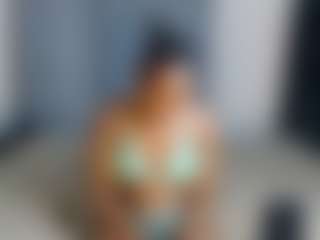 Squirterlov's Live Sex Cam Show