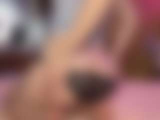 Live cam show with StepanieReagor - Granny MILF on Camming Site