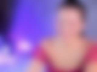 Live cam show with Allison-Douce - Brown Eyes Red Hair on slutload