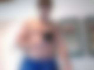 Handsumhung's Live Sex Cam Show