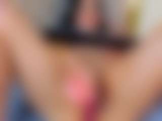 karlarossee's Live Sex Cam Show