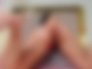 Live cam show with karlarossee - Camel Toe on hrnylive.com