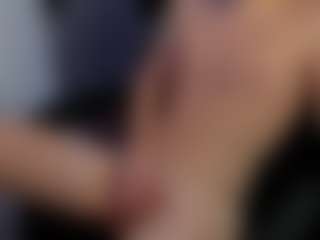 Live cam show with MartencHung - White on madthumbs | germany