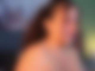 Moon's Live Sex Cam Show