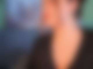 Live cam show with Moon - Flashing on Camsoda