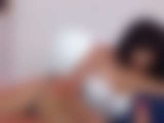 Live cam show with VanessaToro - Fantasy on Camming Site