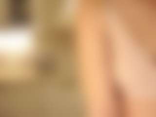 Live cam show with AileenEnnenga - Wet on Soda Cam