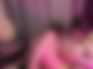 Live cam show with Alisha-Tempt - Spanks on Hubzter Live