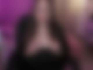 Deanna-B's Live Sex Cam Show