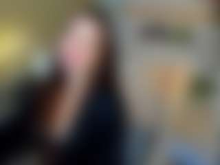 Live cam show with Deanna-B - Longhair on TeamSkeetLive