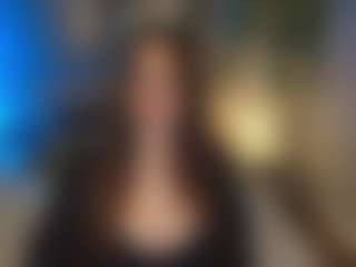 Live cam show with Deanna-B - Sub on StripNow