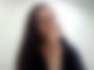 Live cam show with DeenaGoyer - Green Eyes on Streamer API