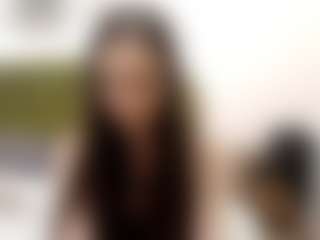 Live cam show with DeenaGoyer - Body Massage on Livezox