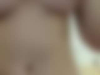 Live cam show with Rosie - Hairy Pussy Teen (18+) on EXY